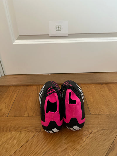 PREDATOR ACCURACY .1 FG OWN YOUR FOOTBALL - BLACK/WHITE/PINK
