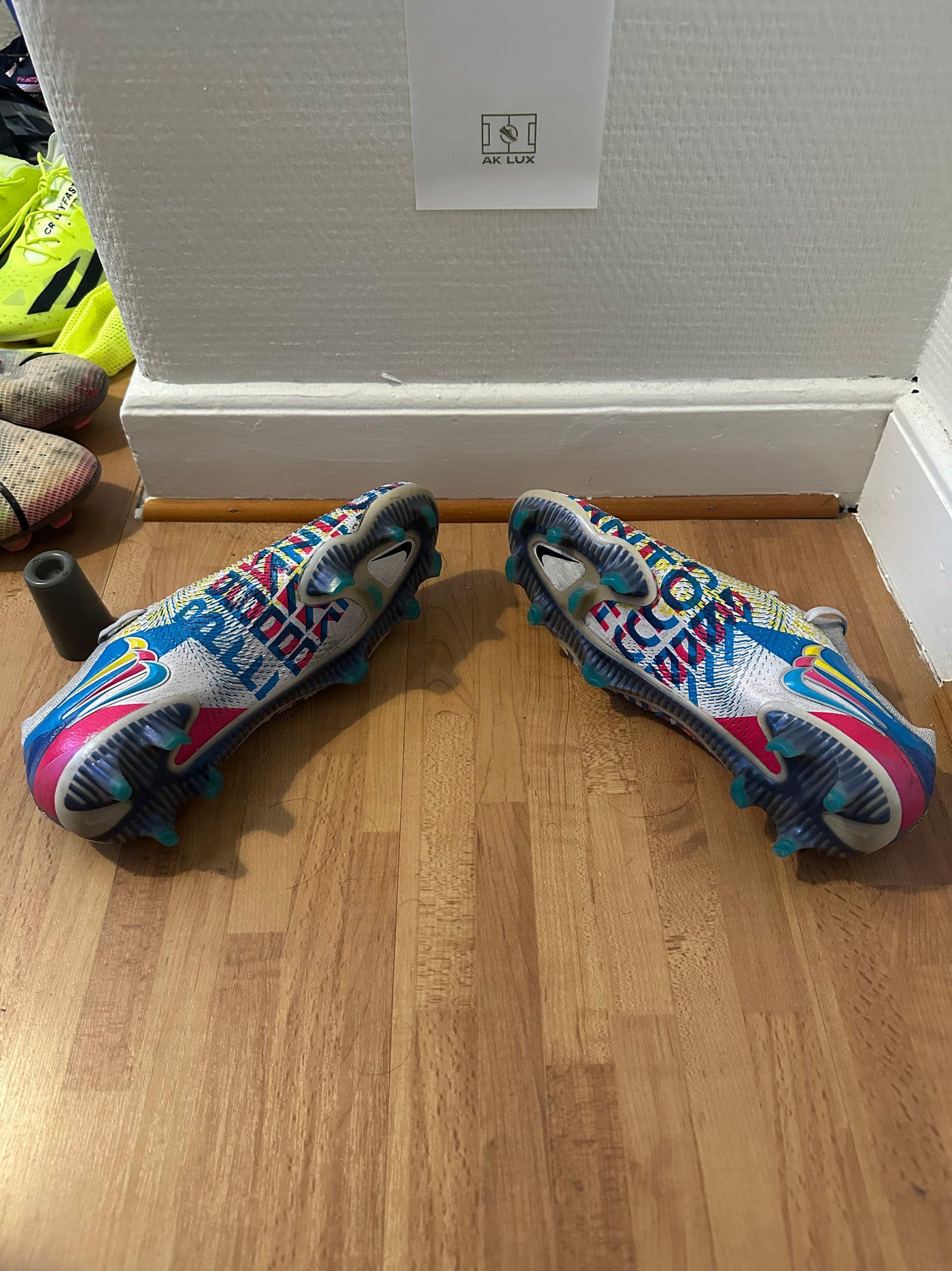 NIKE PHANTOM GT ELITE FG 3D - BLUE/PINK/YELLOW LIMITED EDITION