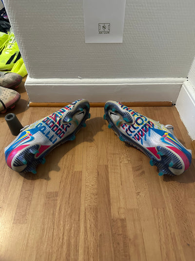 NIKE PHANTOM GT ELITE FG 3D - BLUE/PINK/YELLOW LIMITED EDITION