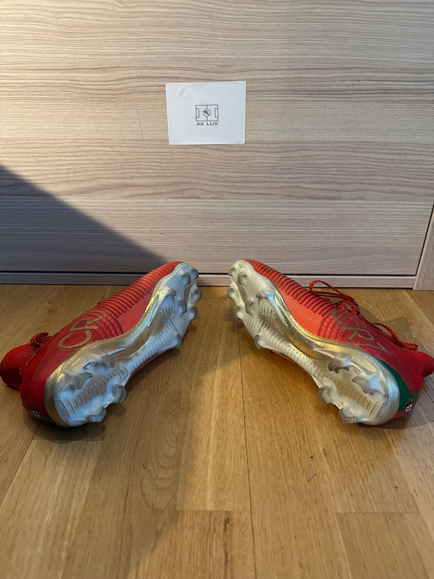 SERIOUS INQUIRIES ONLY - NIKE MERCURIAL SUPERFLY V CAMPEÕES FG - RED/GOLD/GREEN