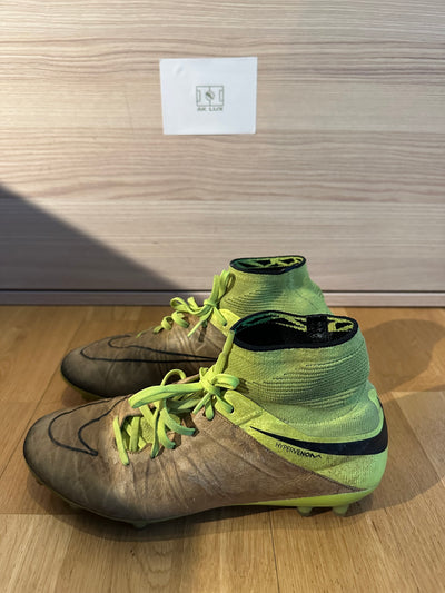 NIKE - HYPERVENOM PHANTOM II LEATHER TECH CRAFT FG SAND/BLACK/NEON