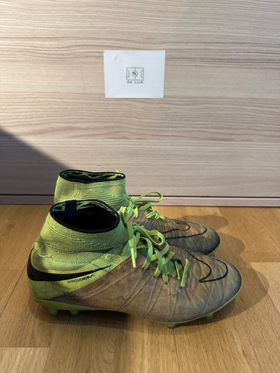 NIKE - HYPERVENOM PHANTOM II LEATHER TECH CRAFT FG SAND/BLACK/NEON