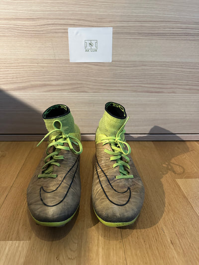 NIKE - HYPERVENOM PHANTOM II LEATHER TECH CRAFT FG SAND/BLACK/NEON