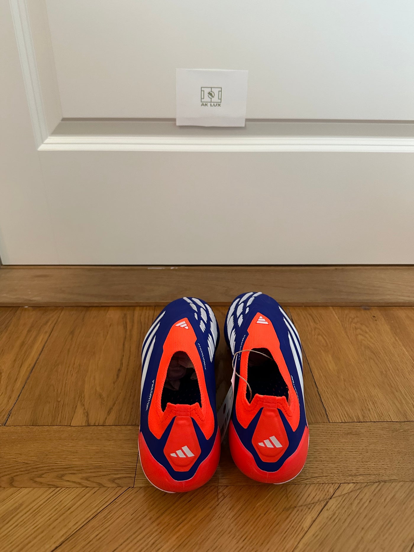 ADIDAS PREDATOR ELITE LACELESS FG ADVANCEMENT - LUCID BLUE/WHITE/RED